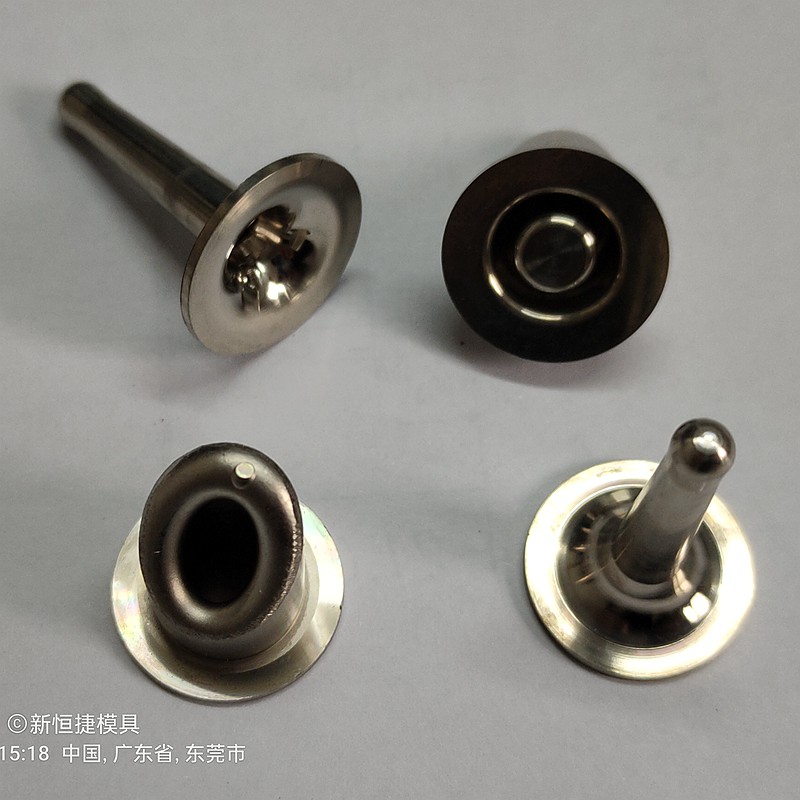 鑲件導筦類1